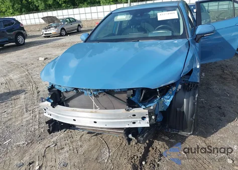 2024 Toyota Camry Se из США, поврежденный, VIN 4T1T11AK2RU197478